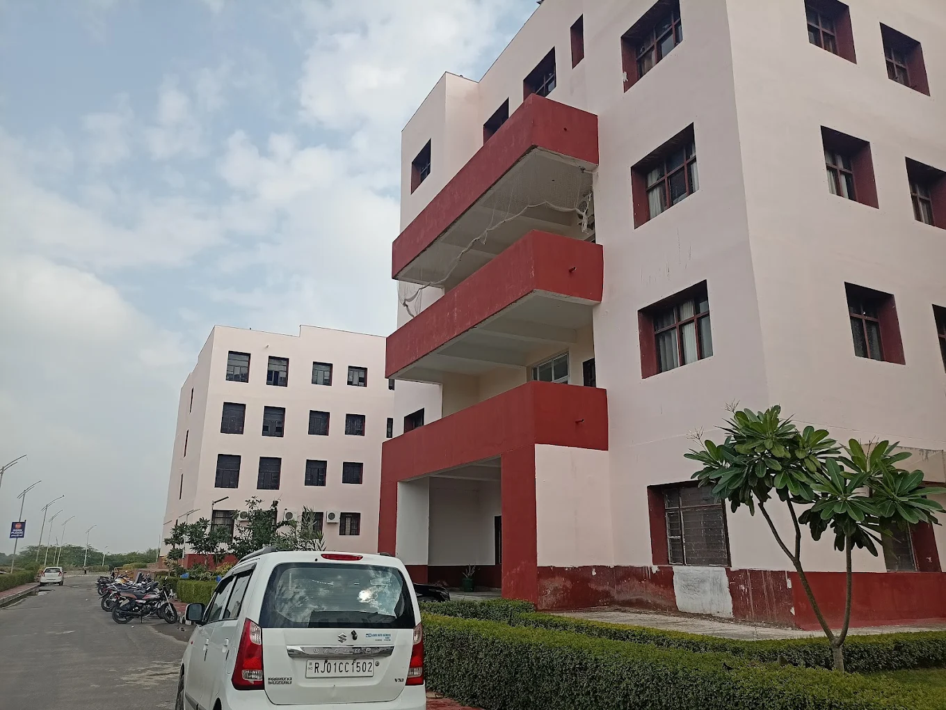 Bhagwant University campus photo 2