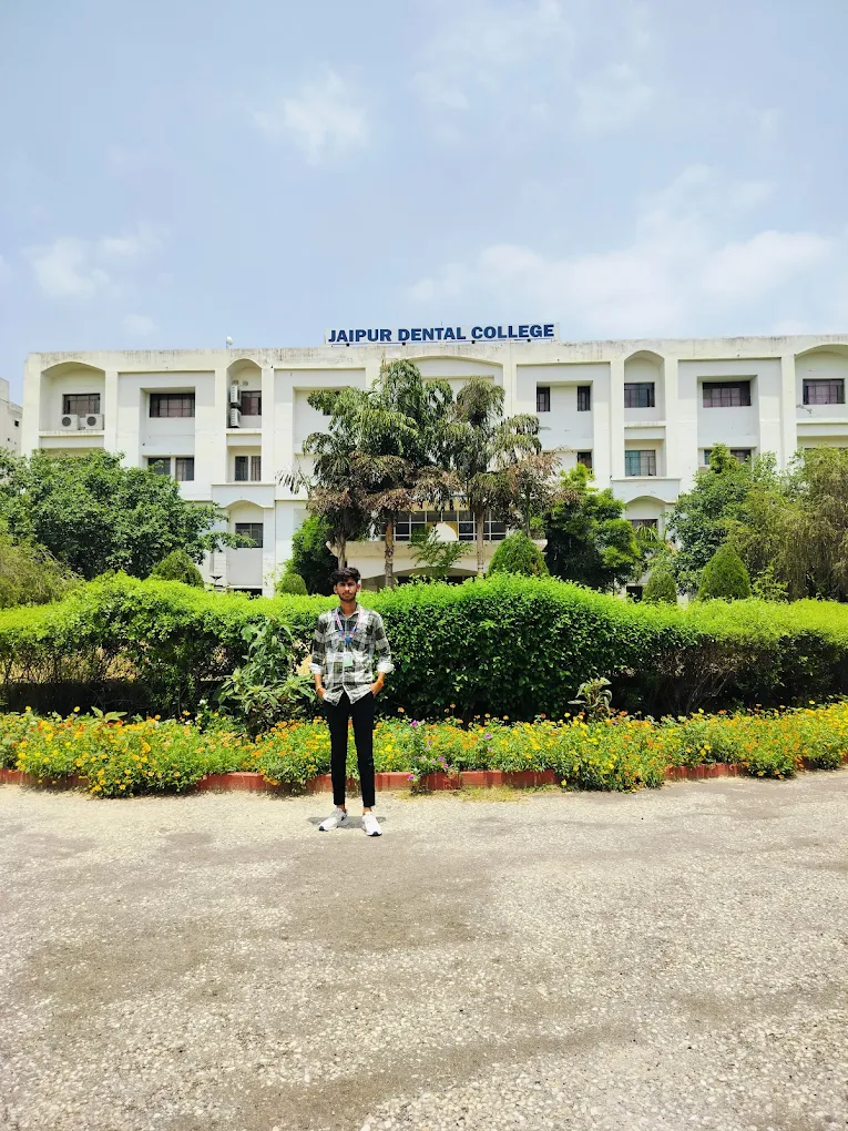 Maharaj Vinayak Global University(MVGU) campus photo 3