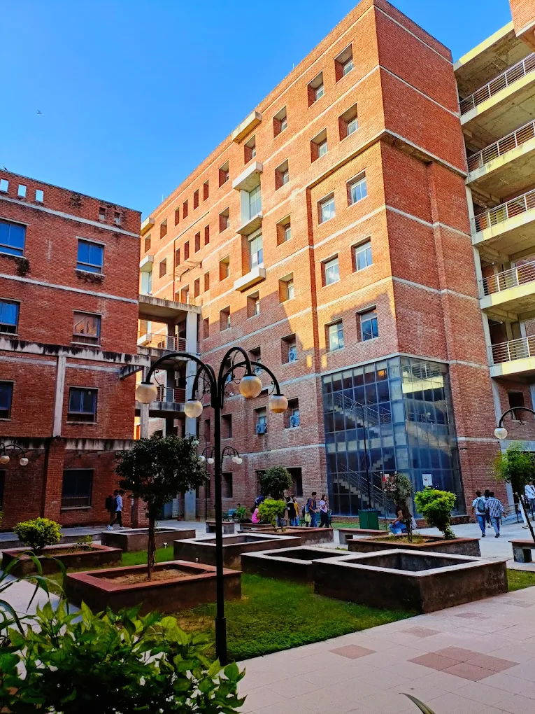 JECRC University campus photo 4