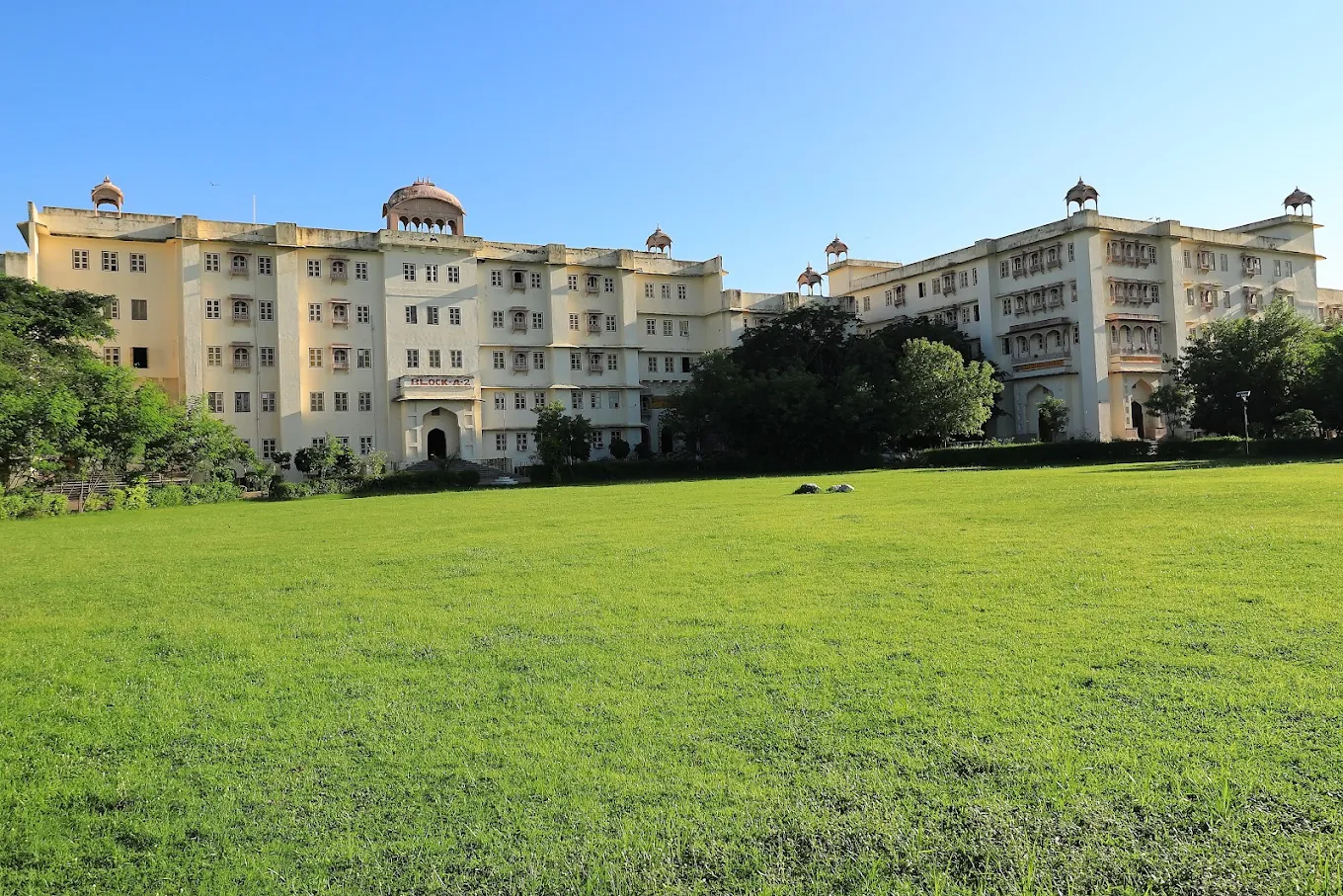 Dr. K.N. Modi University campus photo 4