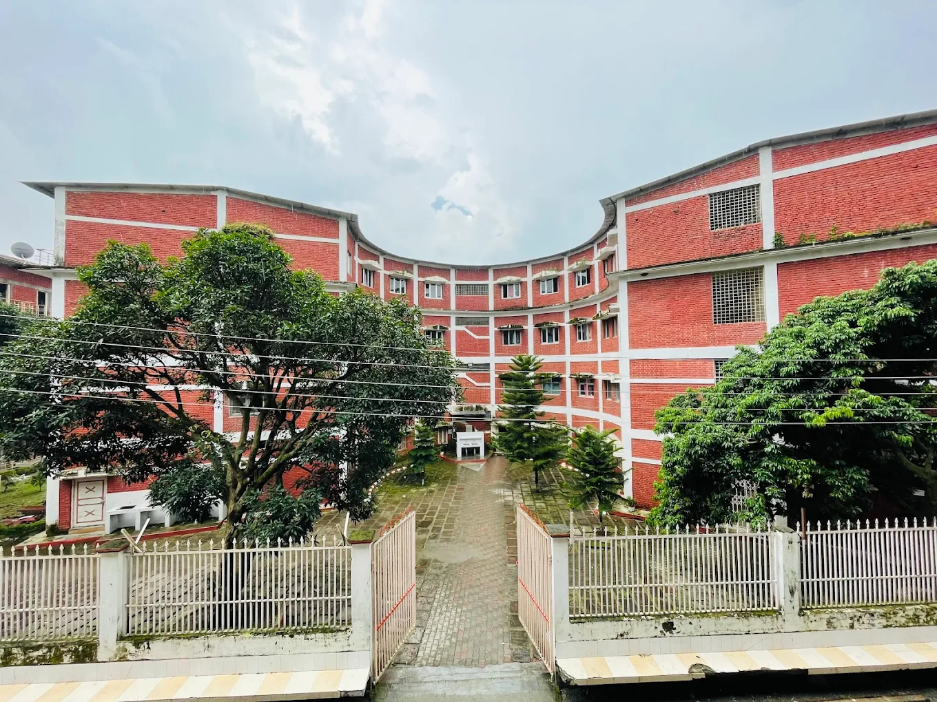 Dev Bhoomi Uttarakhand University